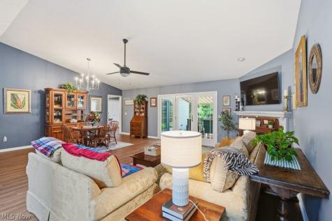 20878 Sun Meadow Trail Strongsville OH 44149