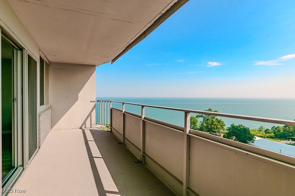 12900 Lake Avenue Lakewood OH 44107