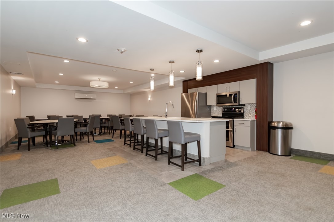 12900 Lake Avenue Lakewood OH 44107