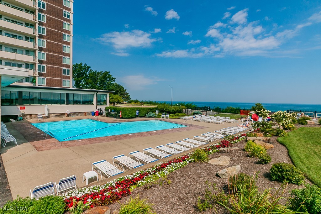 12900 Lake Avenue Lakewood OH 44107