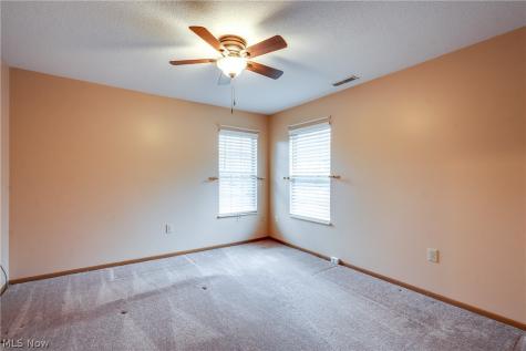 4201 Tannybrooke Lane NW Canton OH 44718