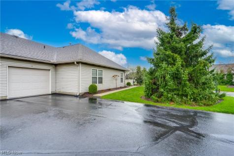 4201 Tannybrooke Lane NW Canton OH 44718
