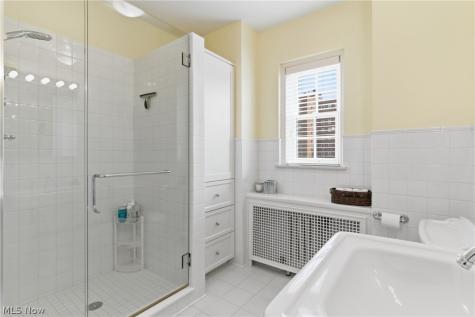 13901 Shaker Boulevard Cleveland OH 44120