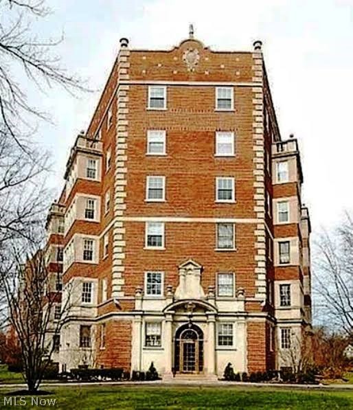 13901 Shaker Boulevard Cleveland OH 44120