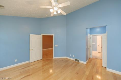 3192 Richmond Road Beachwood OH 44122