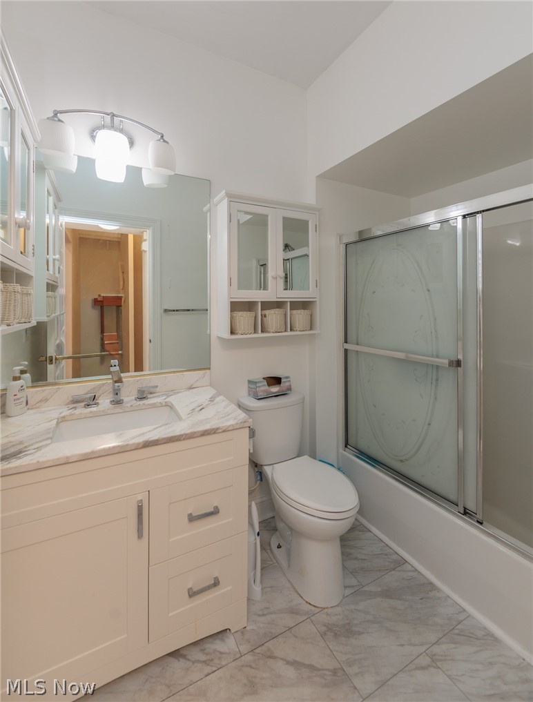 3192 Richmond Road Beachwood OH 44122
