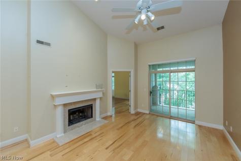 3192 Richmond Road Beachwood OH 44122