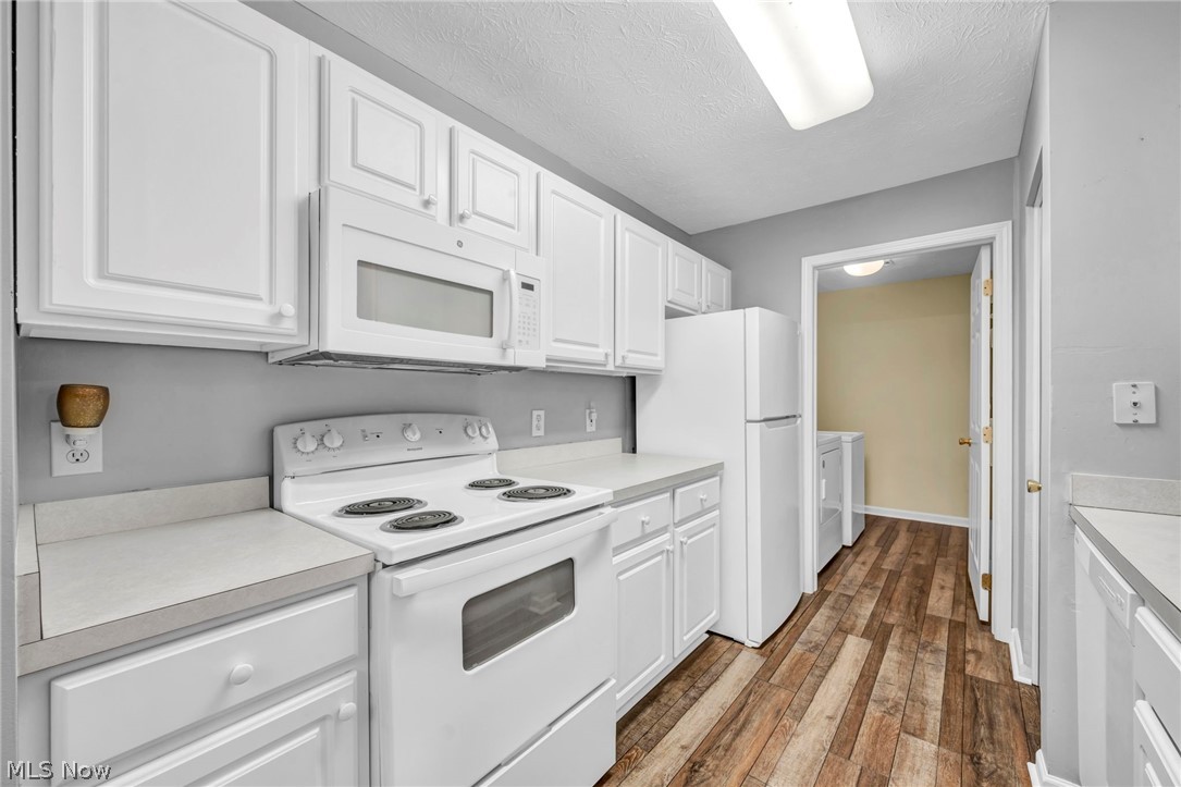 29820 Center Ridge Road Westlake OH 44145