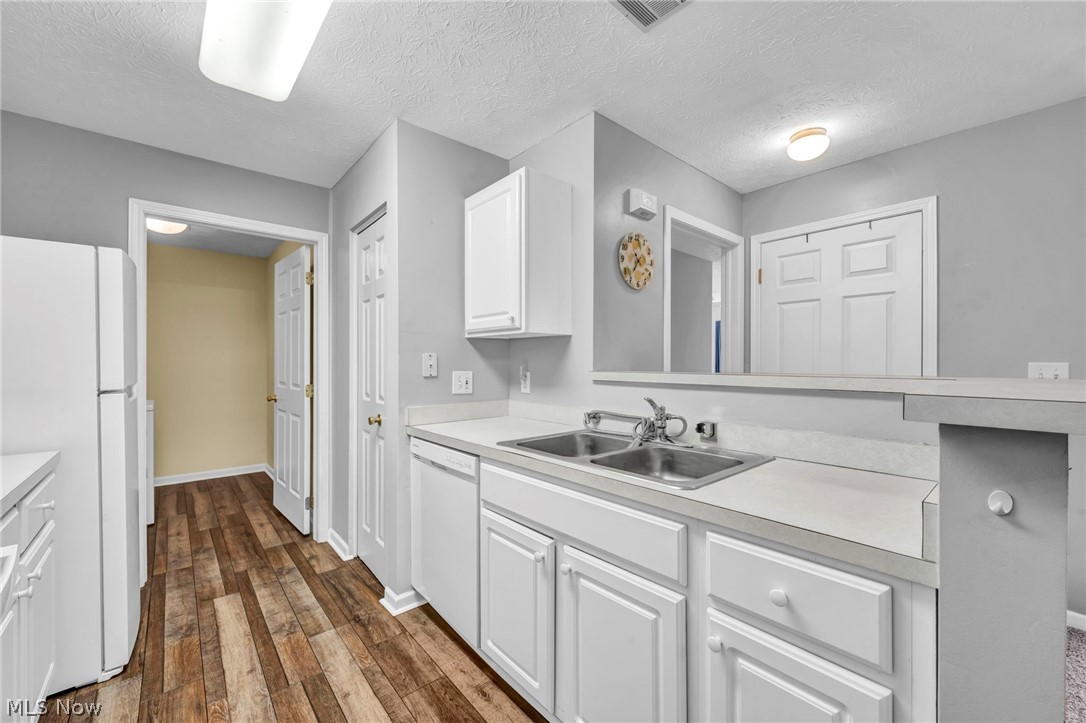 29820 Center Ridge Road Westlake OH 44145
