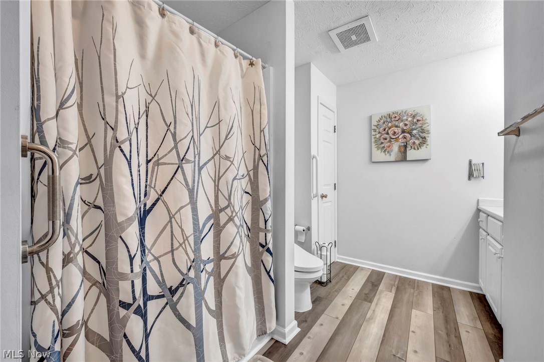 29820 Center Ridge Road Westlake OH 44145