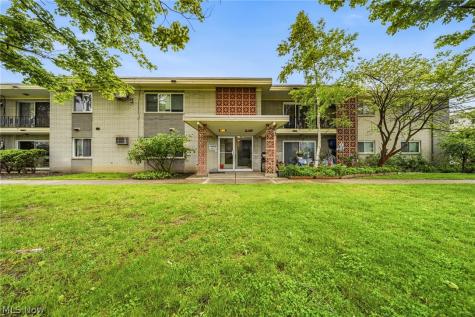 1408 Golden Gate Boulevard Mayfield Heights OH 44124