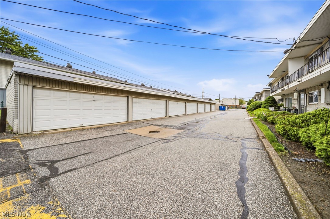 1408 Golden Gate Boulevard Mayfield Heights OH 44124