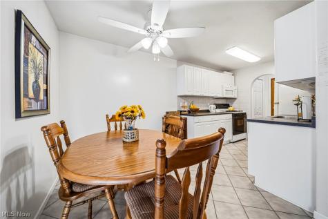1408 Golden Gate Boulevard Mayfield Heights OH 44124