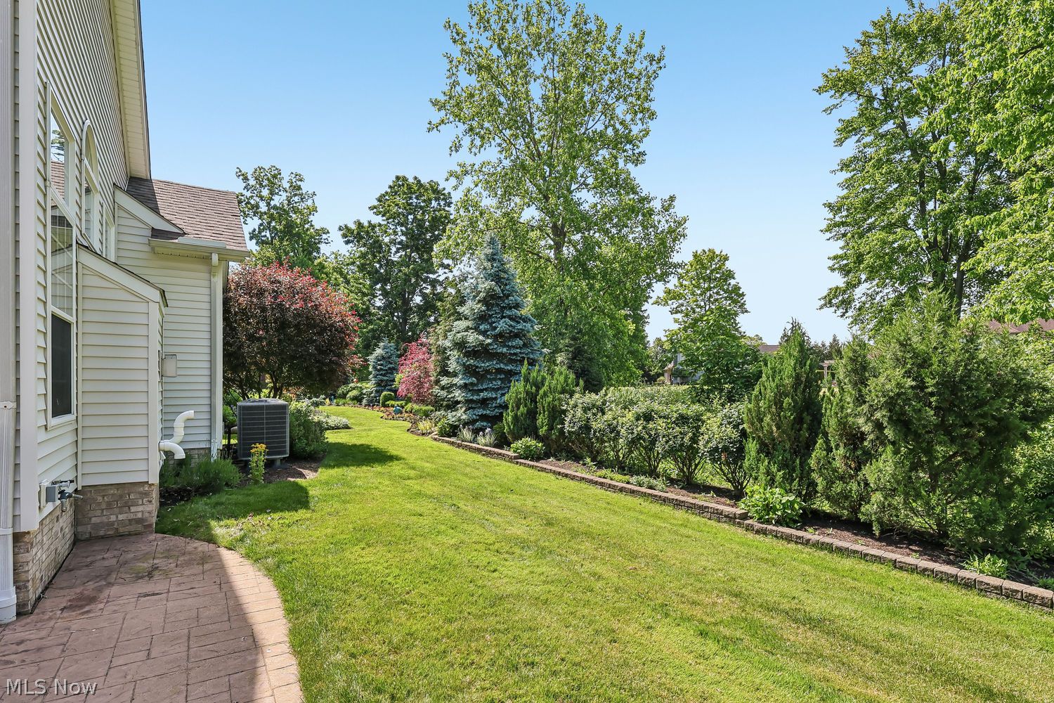 226 Skye Road Highland Heights OH 44143