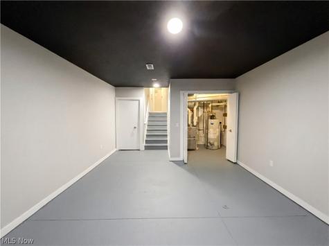 2272 W 5th Street Cleveland OH 44113