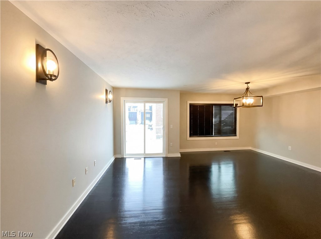 2272 W 5th Street Cleveland OH 44113