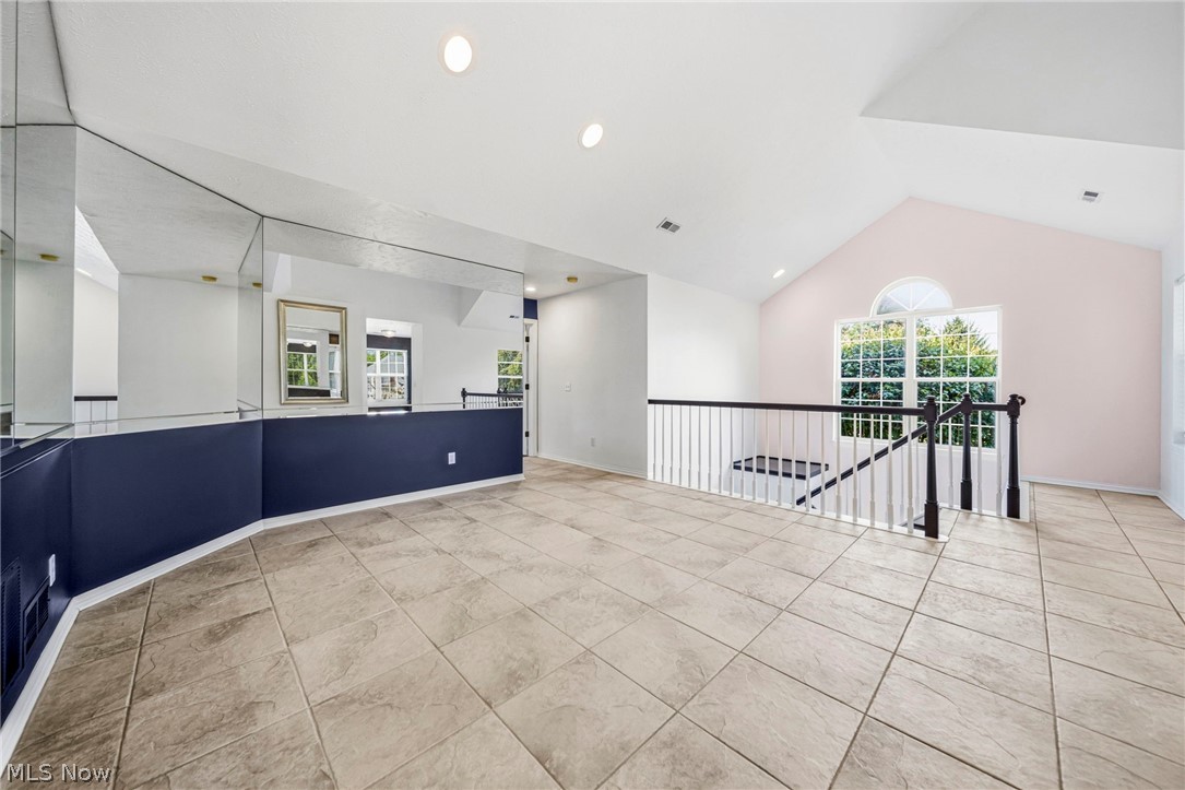 351 E Legend Court Highland Heights OH 44143