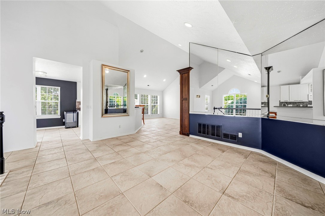 351 E Legend Court Highland Heights OH 44143