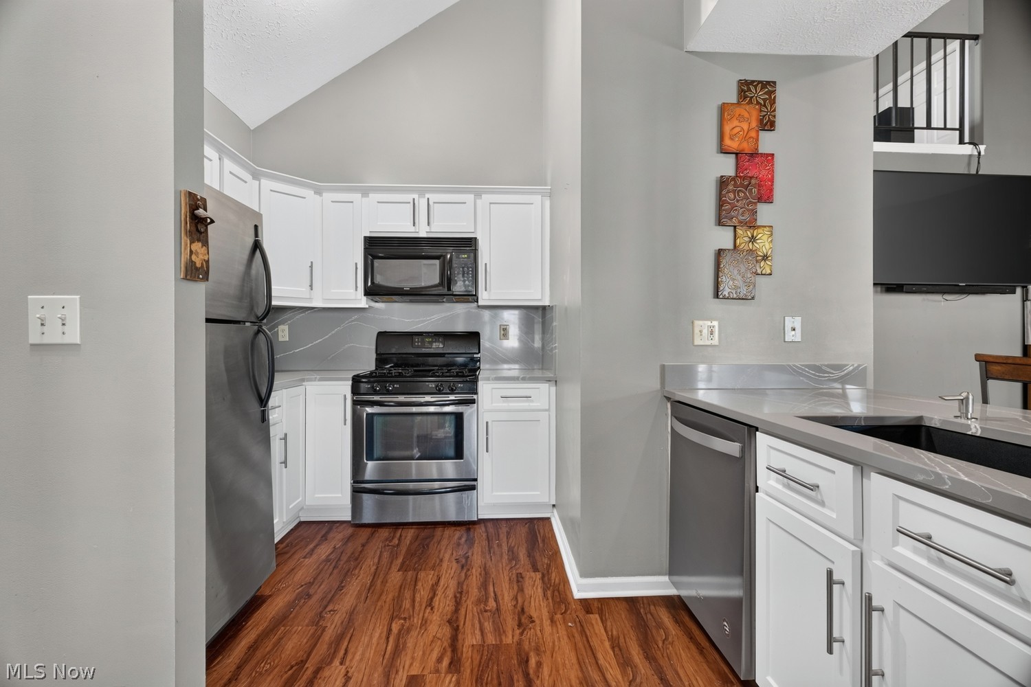 1150 Willow Bend Broadview Heights OH 44147