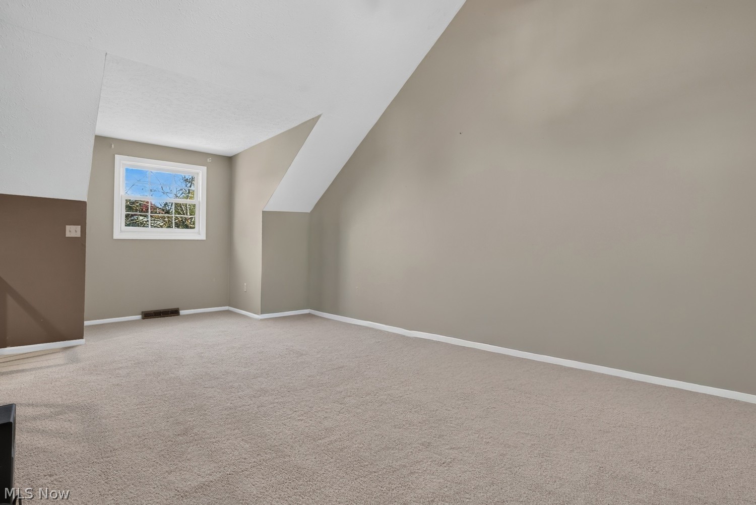 1150 Willow Bend Broadview Heights OH 44147