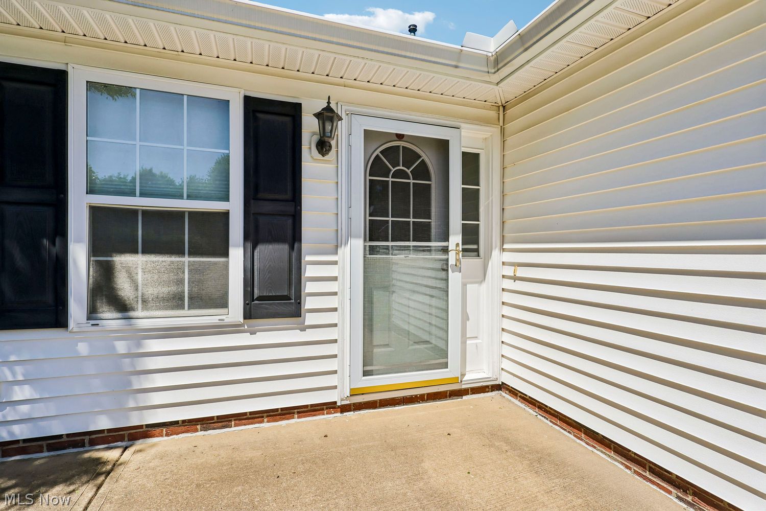 2001 Marsh Lane Painesville OH 44077