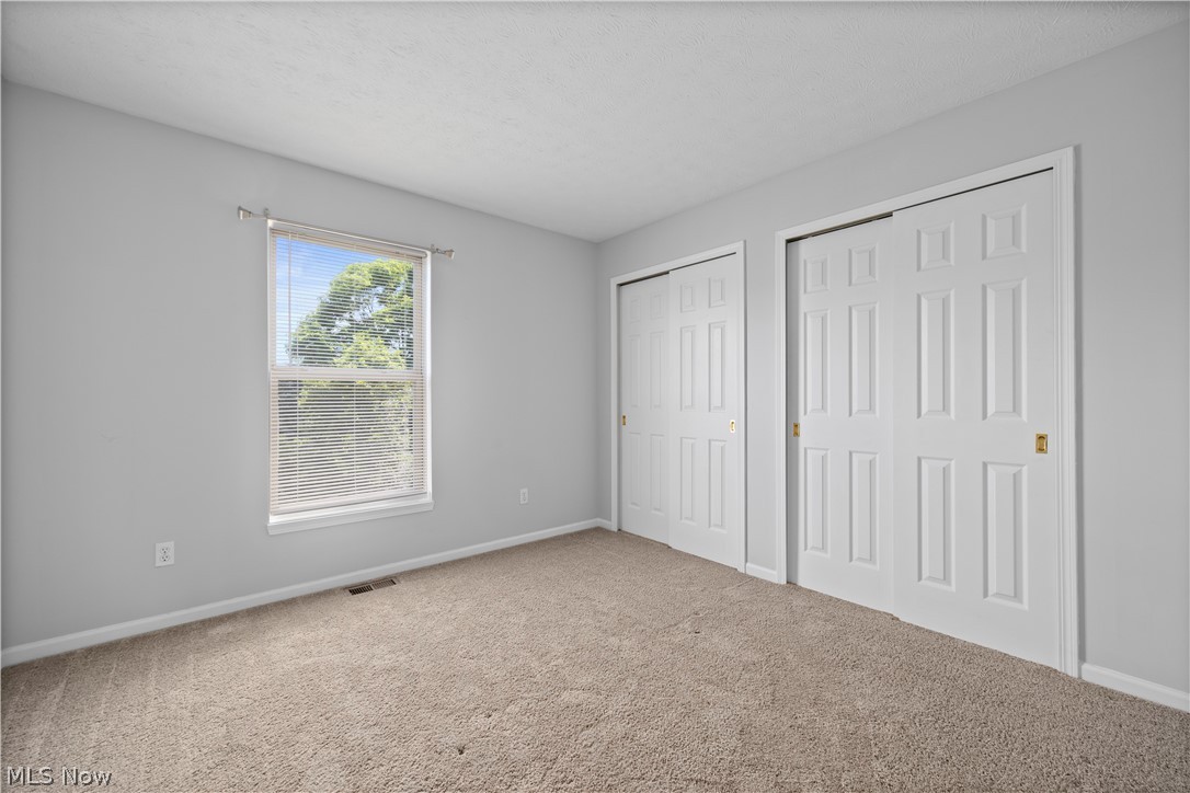 29026 Pembrooke Boulevard Olmsted Falls OH 44138