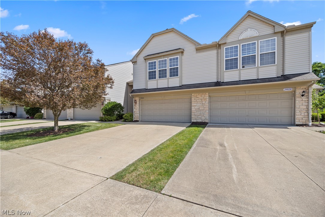 29026 Pembrooke Boulevard Olmsted Falls OH 44138