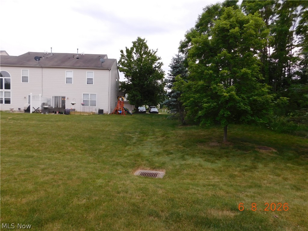29026 Pembrooke Boulevard Olmsted Falls OH 44138