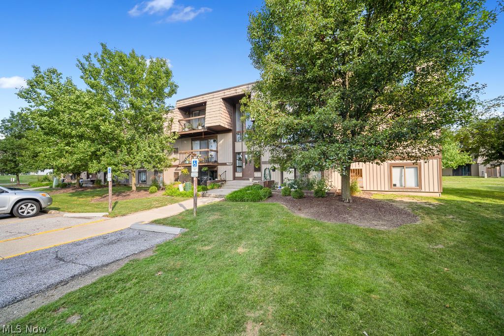 9610 Cove Drive North Royalton OH 44133