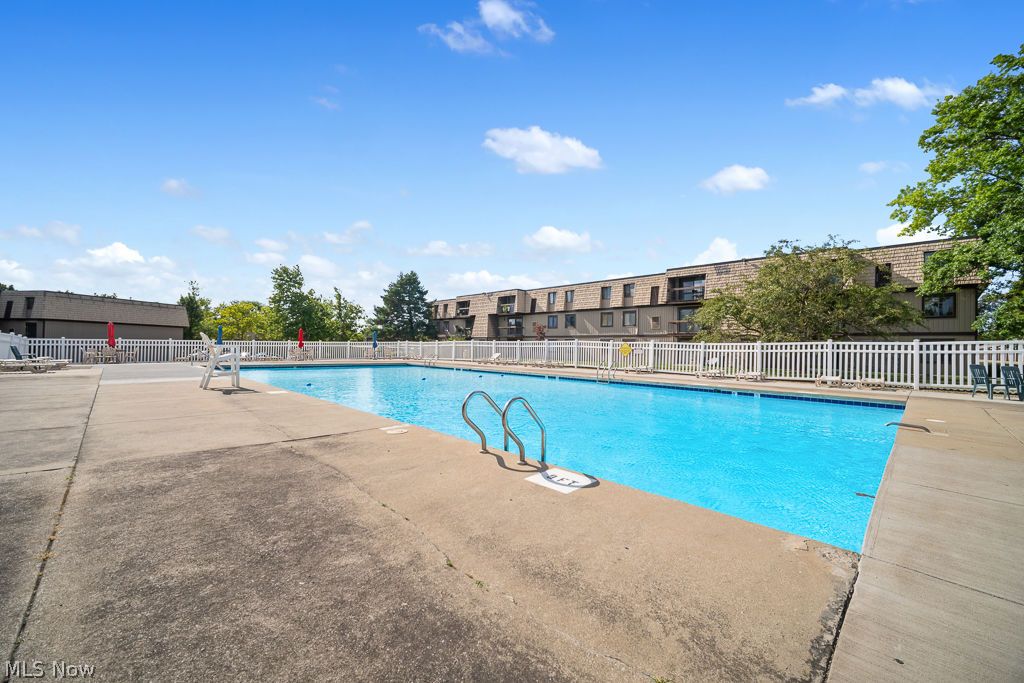 9610 Cove Drive North Royalton OH 44133
