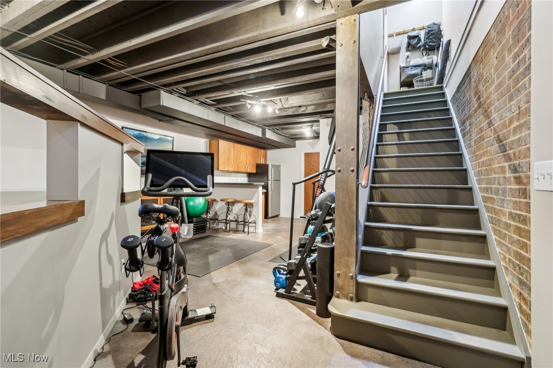 2157 W 6th Street Cleveland OH 44113