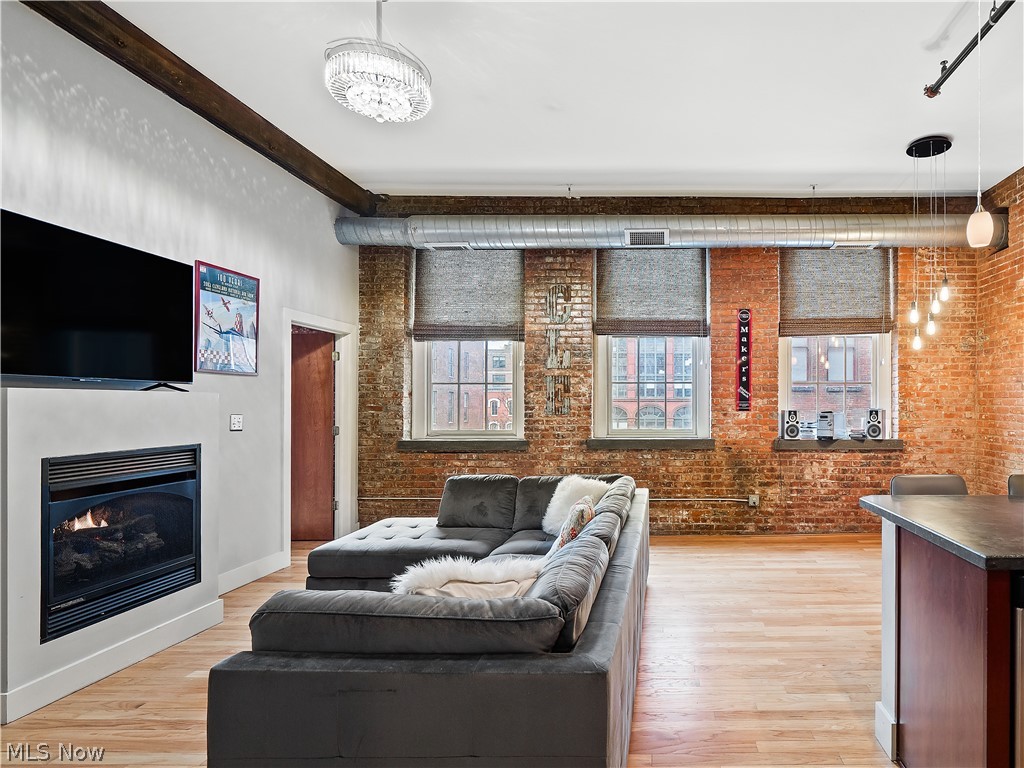 1260 W 4th Street Cleveland OH 44113