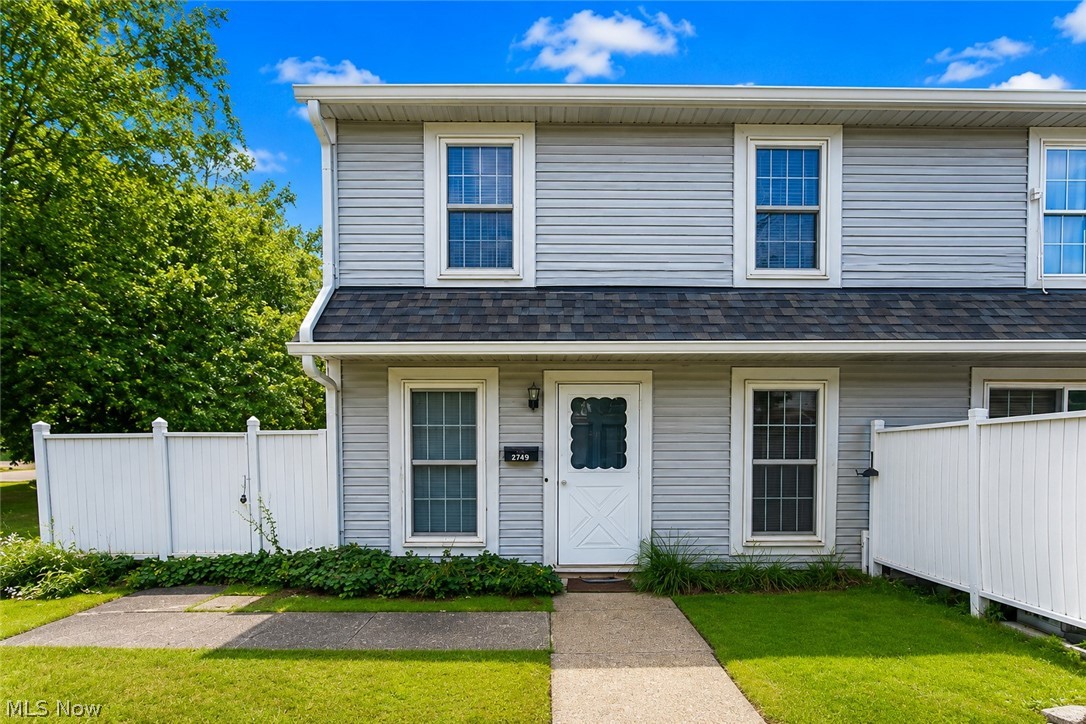 20325 Williamsburg Court Middleburg Heights OH 44130