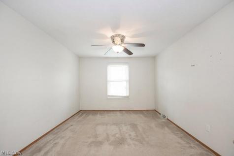 20325 Williamsburg Court Middleburg Heights OH 44130