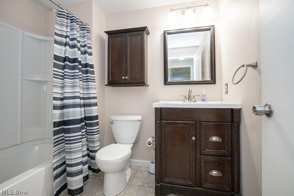 20325 Williamsburg Court Middleburg Heights OH 44130