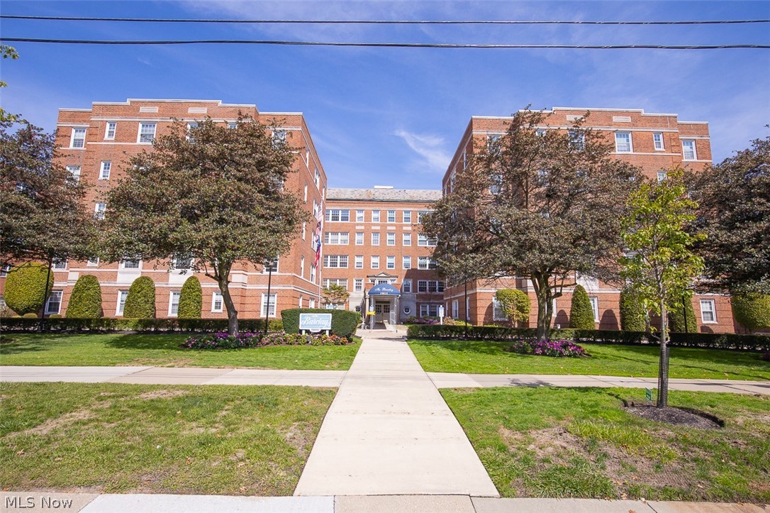 19015 Van Aken Boulevard Shaker Heights OH 44122