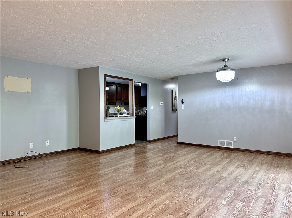 9840 Sunrise Boulevard North Royalton OH 44133