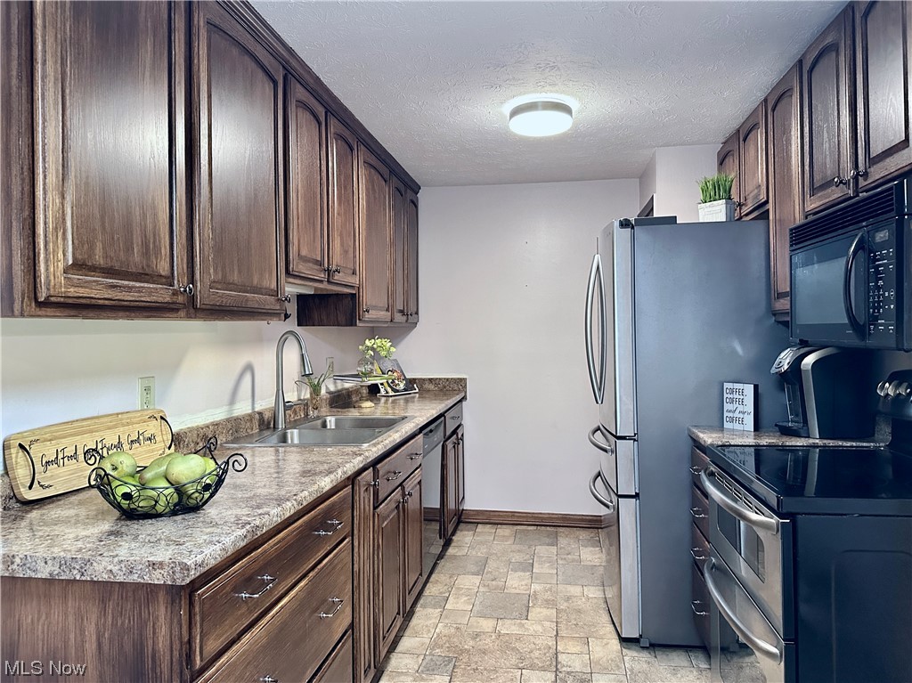 9840 Sunrise Boulevard North Royalton OH 44133