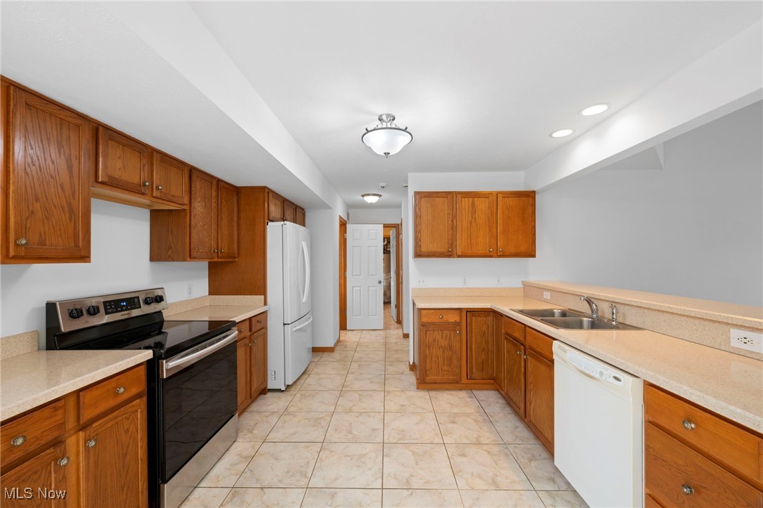 38606 Granite Drive Willoughby OH 44094