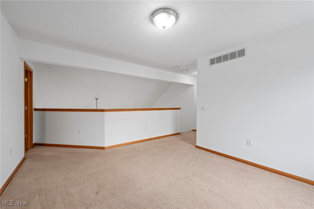 38606 Granite Drive Willoughby OH 44094