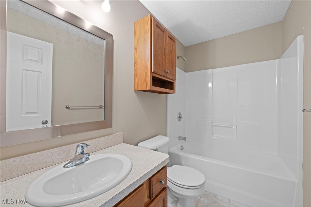38606 Granite Drive Willoughby OH 44094