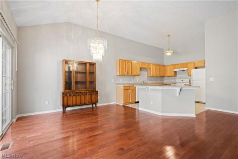 29427 Hummingbird Circle Westlake OH 44145
