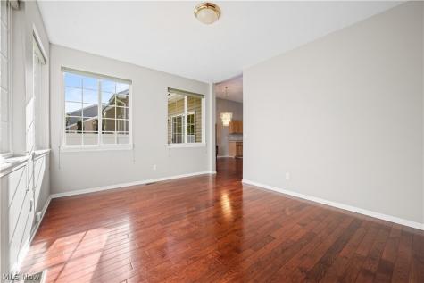 29427 Hummingbird Circle Westlake OH 44145