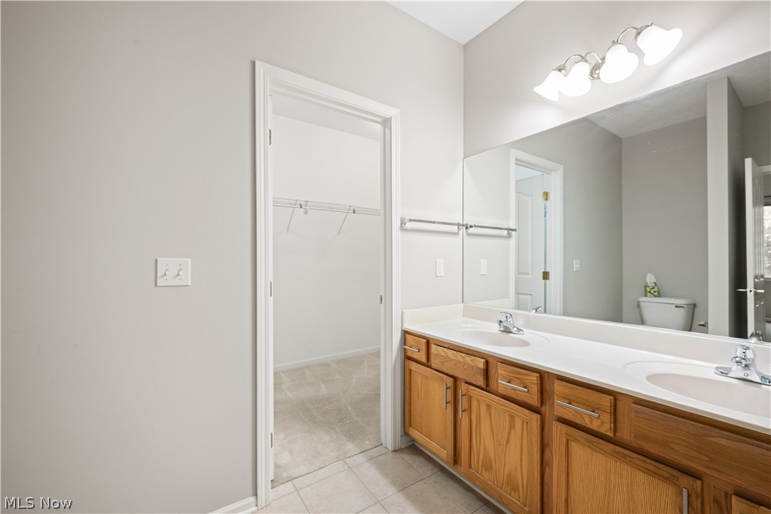 29427 Hummingbird Circle Westlake OH 44145