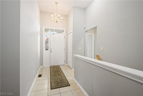 29427 Hummingbird Circle Westlake OH 44145