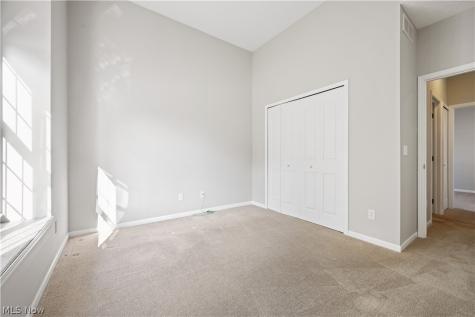 29427 Hummingbird Circle Westlake OH 44145