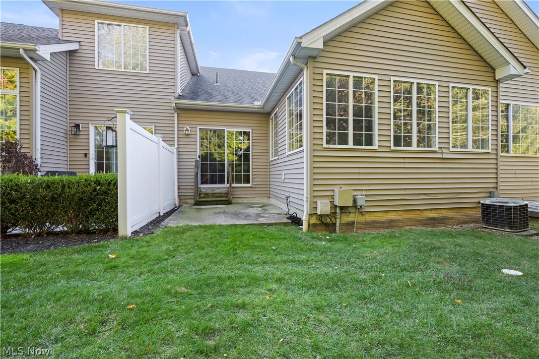 29427 Hummingbird Circle Westlake OH 44145