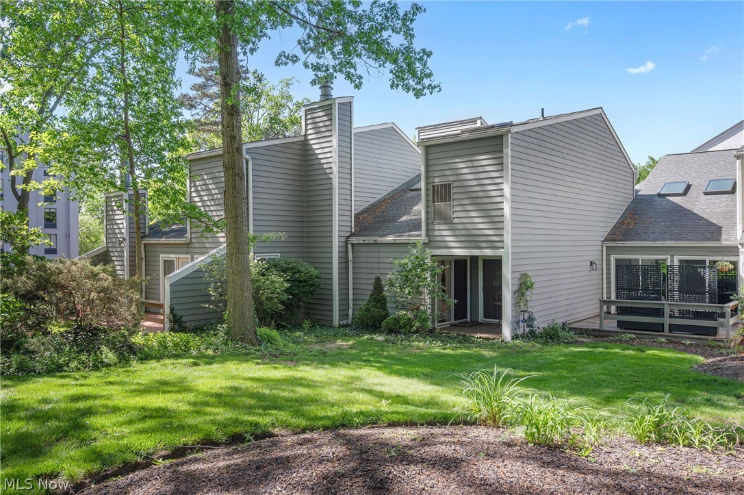 1376 Bobby Lane Westlake OH 44145