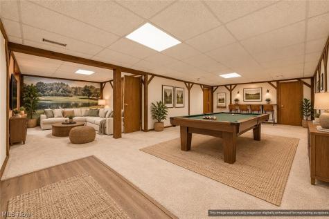 631 N Ridgecliff Street Tallmadge OH 44278