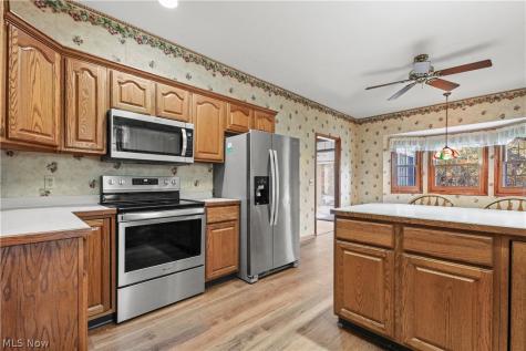 631 N Ridgecliff Street Tallmadge OH 44278
